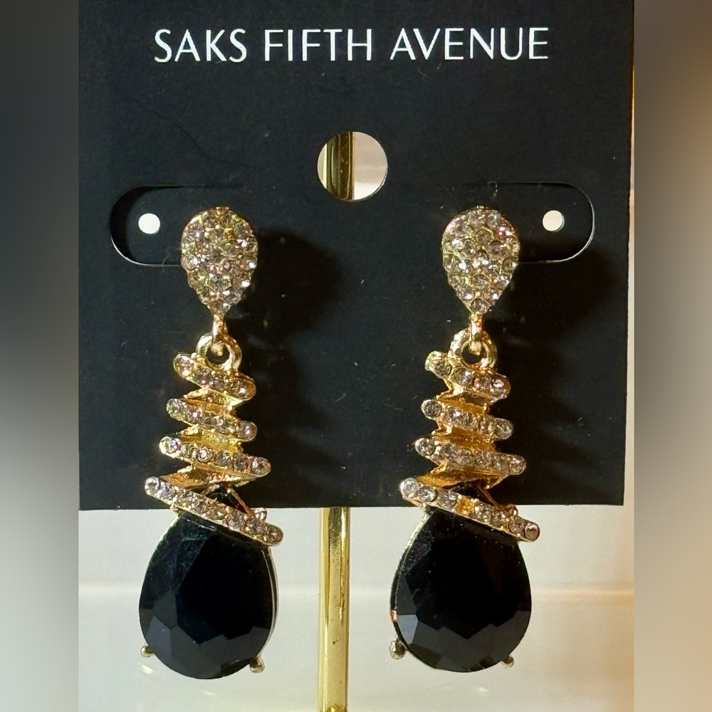 Glamorous Saks Fifth Avenue Black Teardrop Crystal Post Earrings
